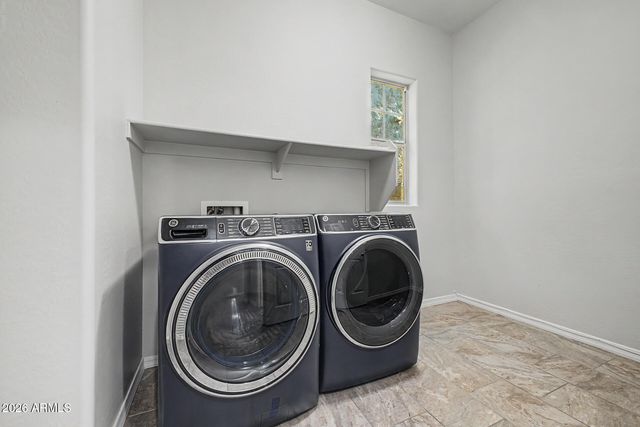 5030 S SETON Avenue, Gilbert, AZ 85298