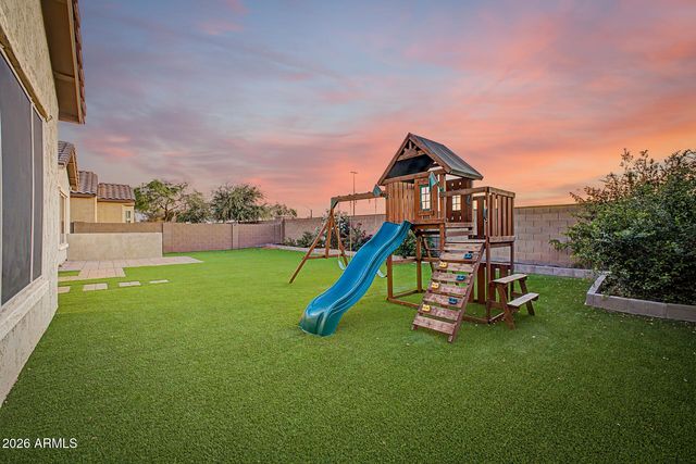 5030 S SETON Avenue, Gilbert, AZ 85298