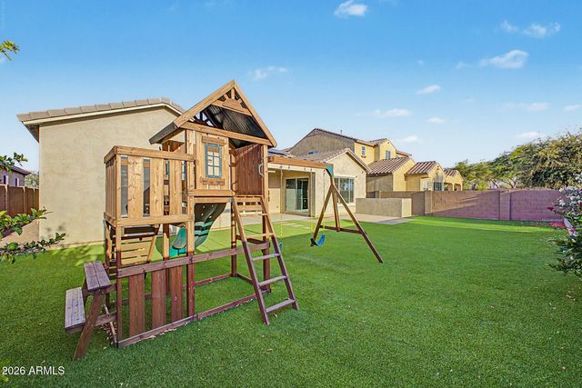 5030 S SETON Avenue, Gilbert, AZ 85298