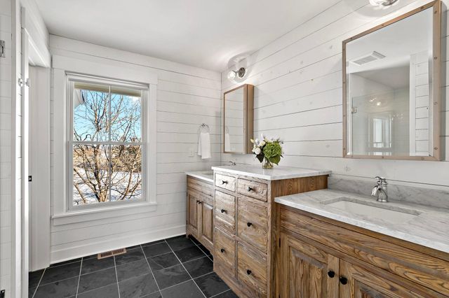 12388 Keller Avenue N, Hugo, MN 55038