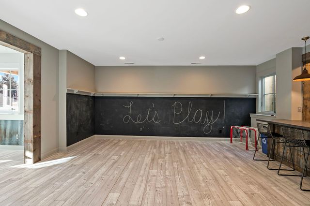 12388 Keller Avenue N, Hugo, MN 55038