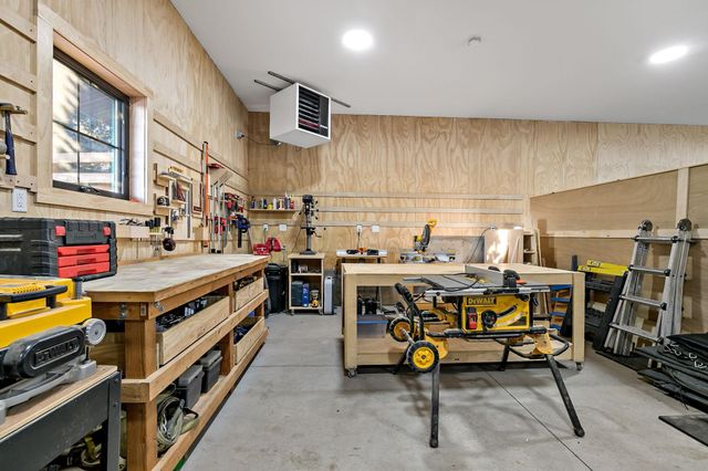 12388 Keller Avenue N, Hugo, MN 55038