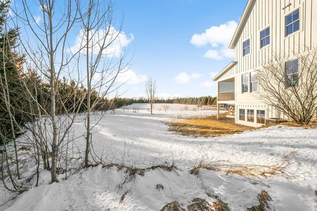 12388 Keller Avenue N, Hugo, MN 55038