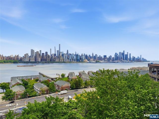 6600 Boulevard E 19H, West New York, NJ 07093
