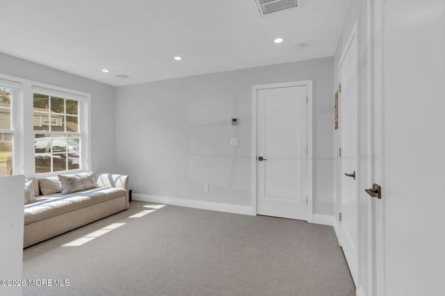1 Deer Lane, Jackson, NJ 08527