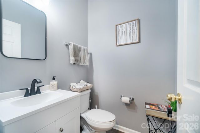 16708 Prairie Falcon Lane, Charlotte, NC 28278