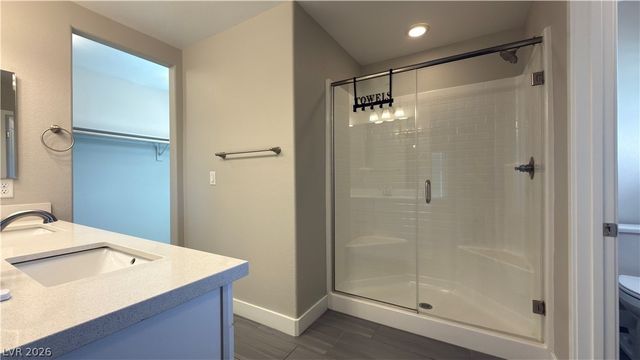 335 Cadence Vista Drive, Henderson, NV 89011