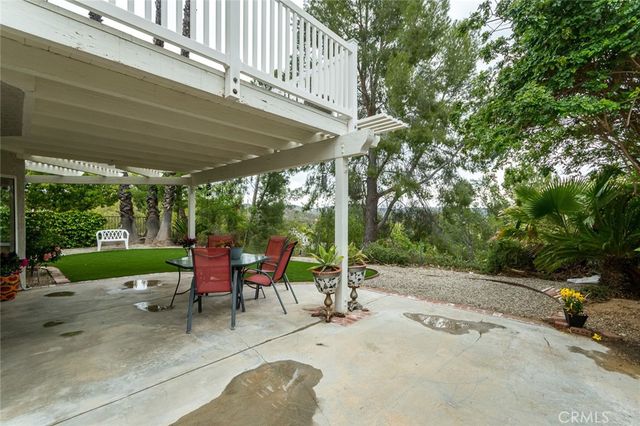 21714 Agajanian, Saugus, CA 91350