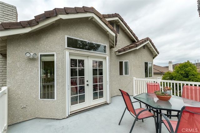 21714 Agajanian, Saugus, CA 91350