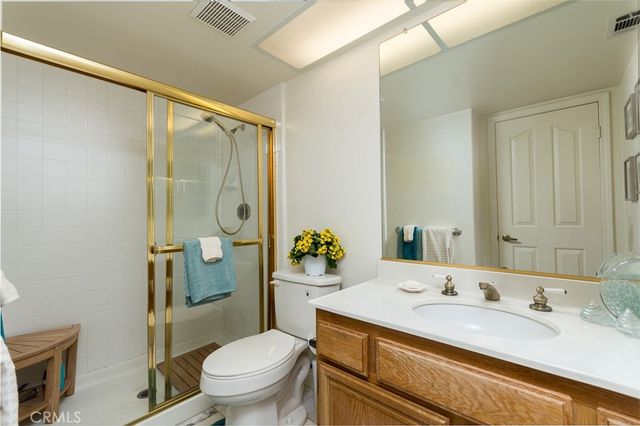 21714 Agajanian, Saugus, CA 91350