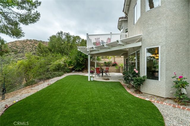 21714 Agajanian, Saugus, CA 91350