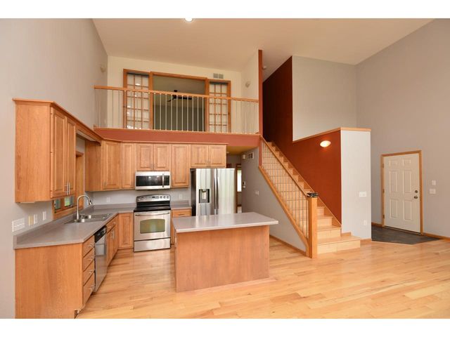 4805 Schneider Drive, Fitchburg, WI 53575