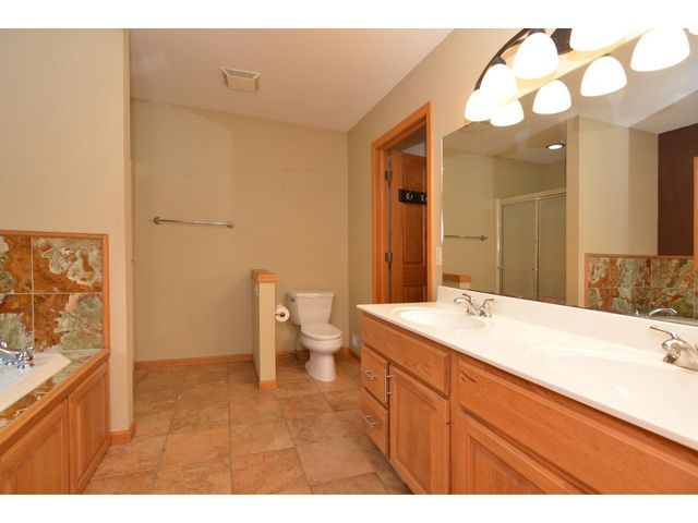 4805 Schneider Drive, Fitchburg, WI 53575