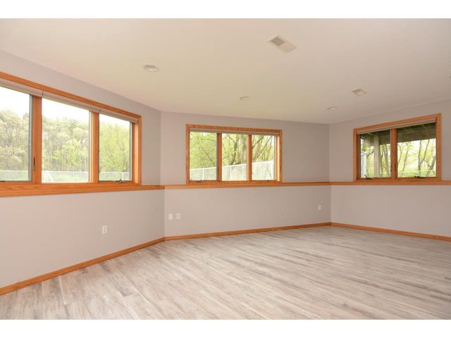 4805 Schneider Drive, Fitchburg, WI 53575