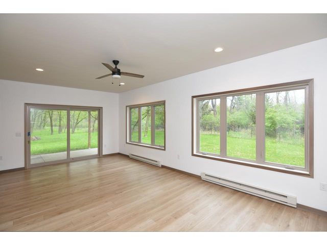 4805 Schneider Drive, Fitchburg, WI 53575