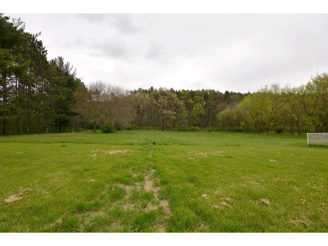 4805 Schneider Drive, Fitchburg, WI 53575