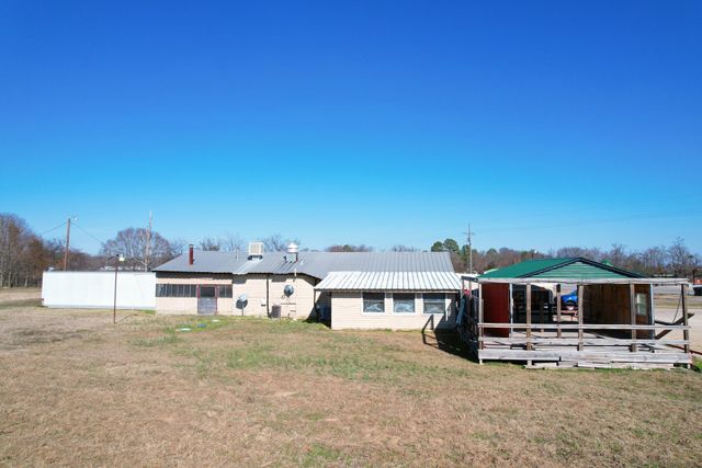 3589 W State Highway 154, Yantis, TX 75497