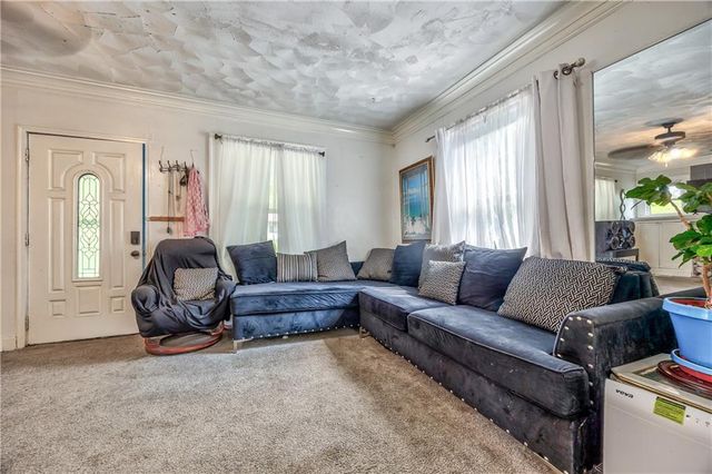 4015 E 67TH Terrace, Kansas City, MO 64132