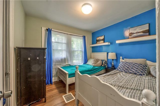 4015 E 67TH Terrace, Kansas City, MO 64132