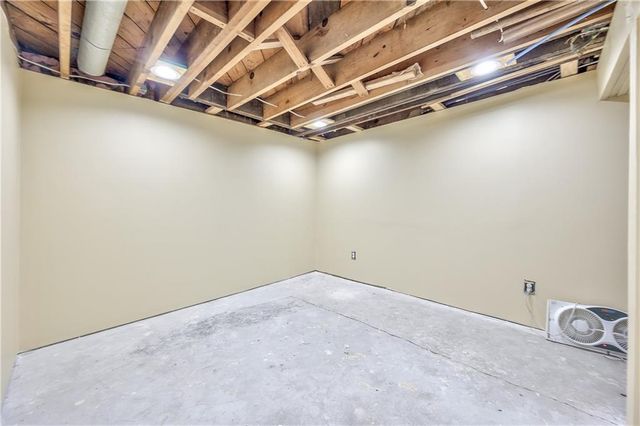4015 E 67TH Terrace, Kansas City, MO 64132