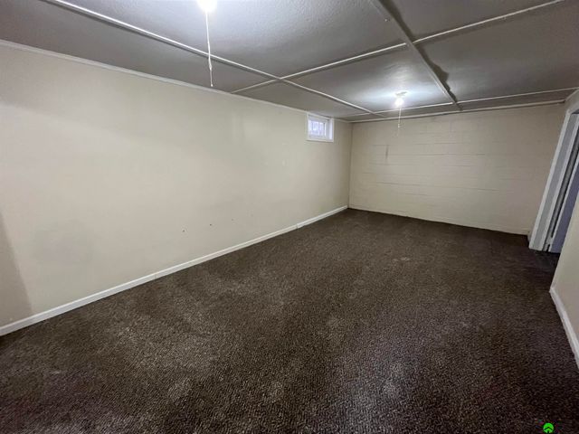 130 S 38th Street, Lincoln, NE 68510