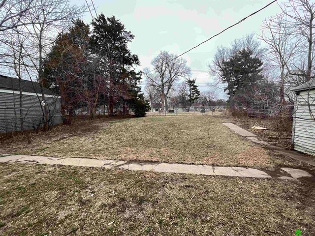 130 S 38th Street, Lincoln, NE 68510