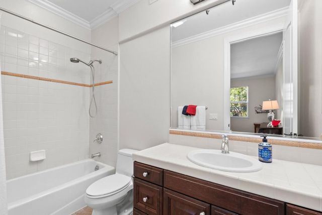 335 Bridlewood Court, Santa Cruz, CA 95060