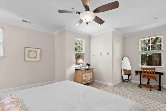 335 Bridlewood Court, Santa Cruz, CA 95060