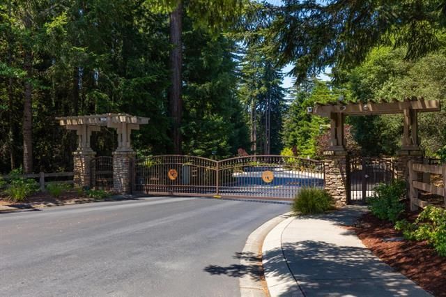 335 Bridlewood Court, Santa Cruz, CA 95060