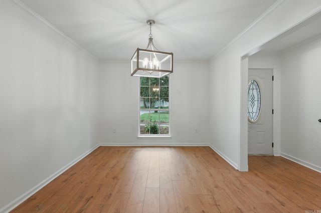 6 Eve Lane, Conway, AR 72034