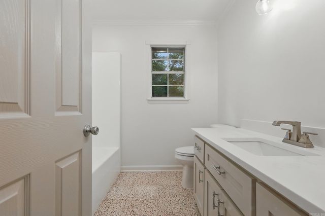 6 Eve Lane, Conway, AR 72034