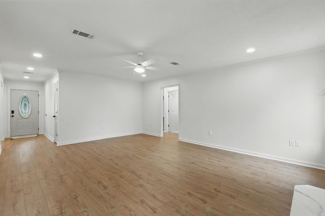 6 Eve Lane, Conway, AR 72034