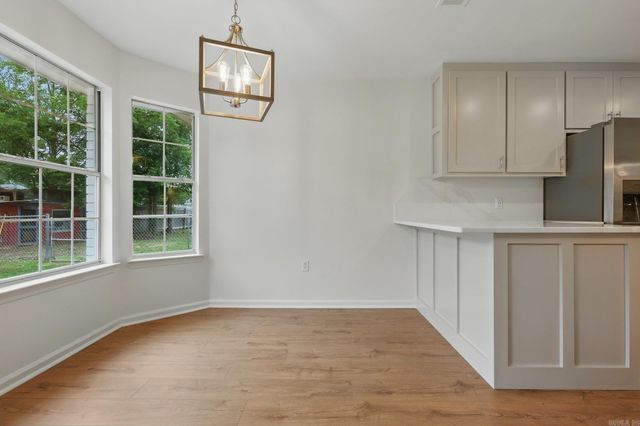 6 Eve Lane, Conway, AR 72034