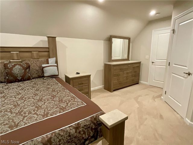 1635 Springer Court, Akron, OH 44313