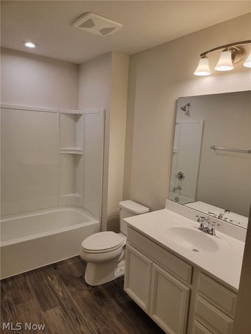 1635 Springer Court, Akron, OH 44313