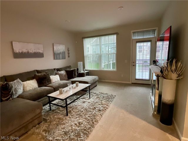 1635 Springer Court, Akron, OH 44313