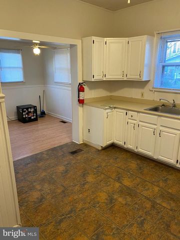 634 LAUREL ST, Delanco, NJ 08075