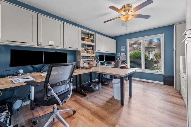 18913 Strongford Drive, Macomb Twp, MI 48044