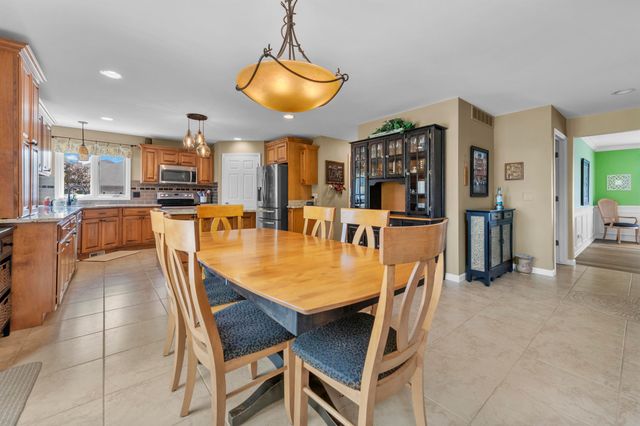 18913 Strongford Drive, Macomb Twp, MI 48044