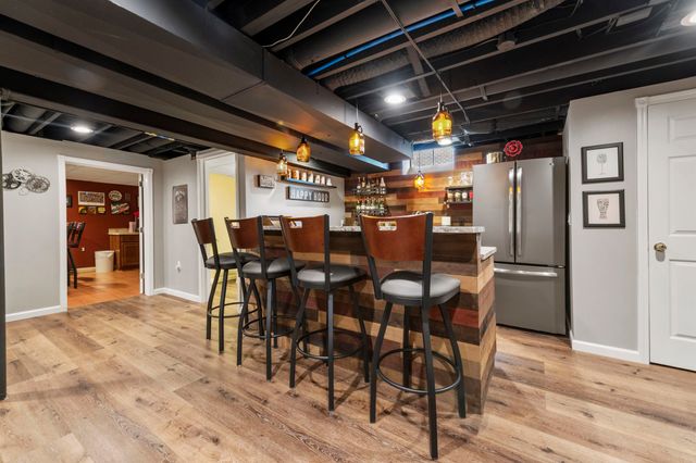 18913 Strongford Drive, Macomb Twp, MI 48044