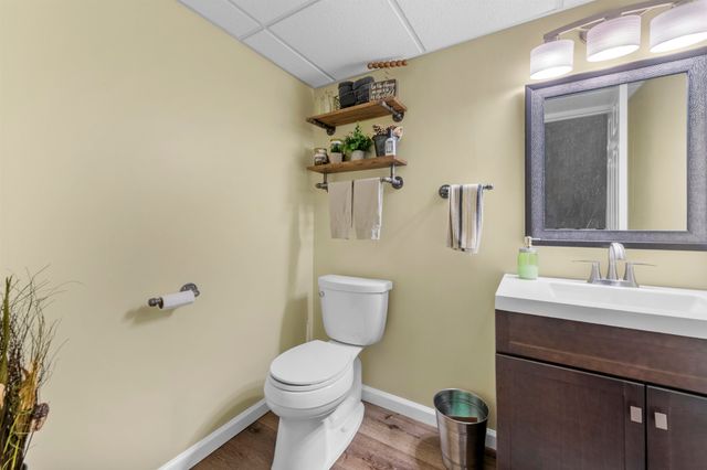 18913 Strongford Drive, Macomb Twp, MI 48044