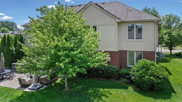18913 Strongford Drive, Macomb Twp, MI 48044