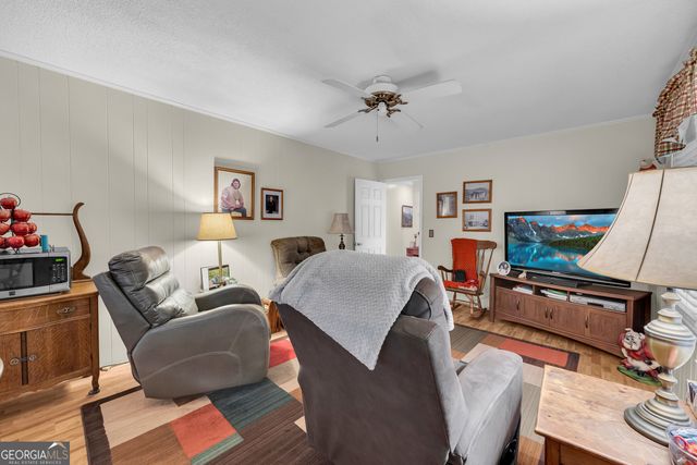 751 Collier Road, Toccoa, GA 30577