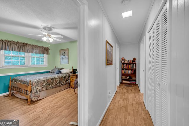 751 Collier Road, Toccoa, GA 30577