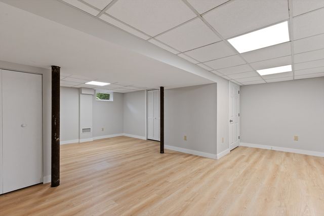 10 Walnut Road, Chelmsford, MA 01824