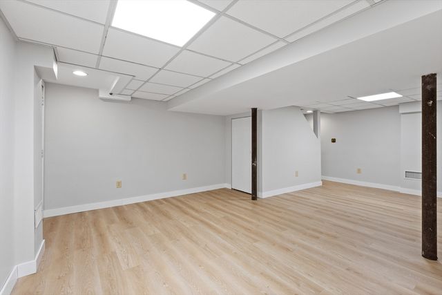 10 Walnut Road, Chelmsford, MA 01824