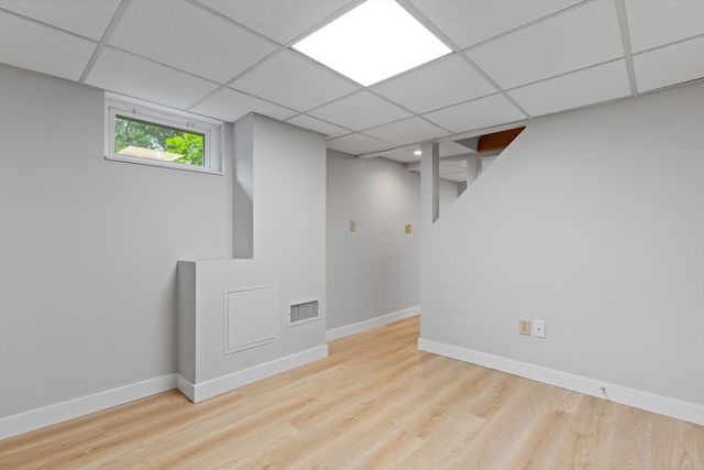 10 Walnut Road, Chelmsford, MA 01824