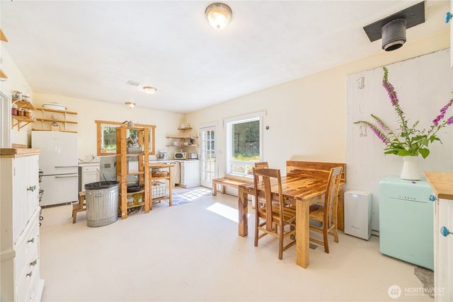 240304 W Hwy 101, Port Angeles, WA 98363