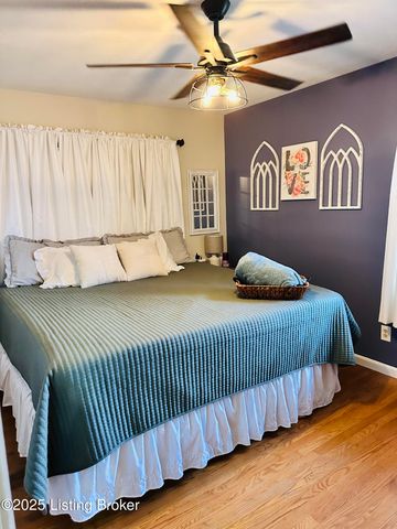 11703 Dearing Woods Dr, Louisville, KY 40272