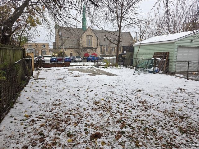 12 Olcott Place, Cheektowaga, NY 14225